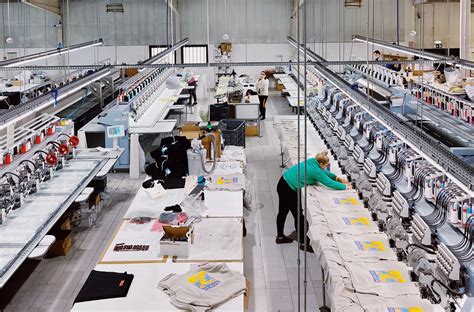 balenciaga portugal factory